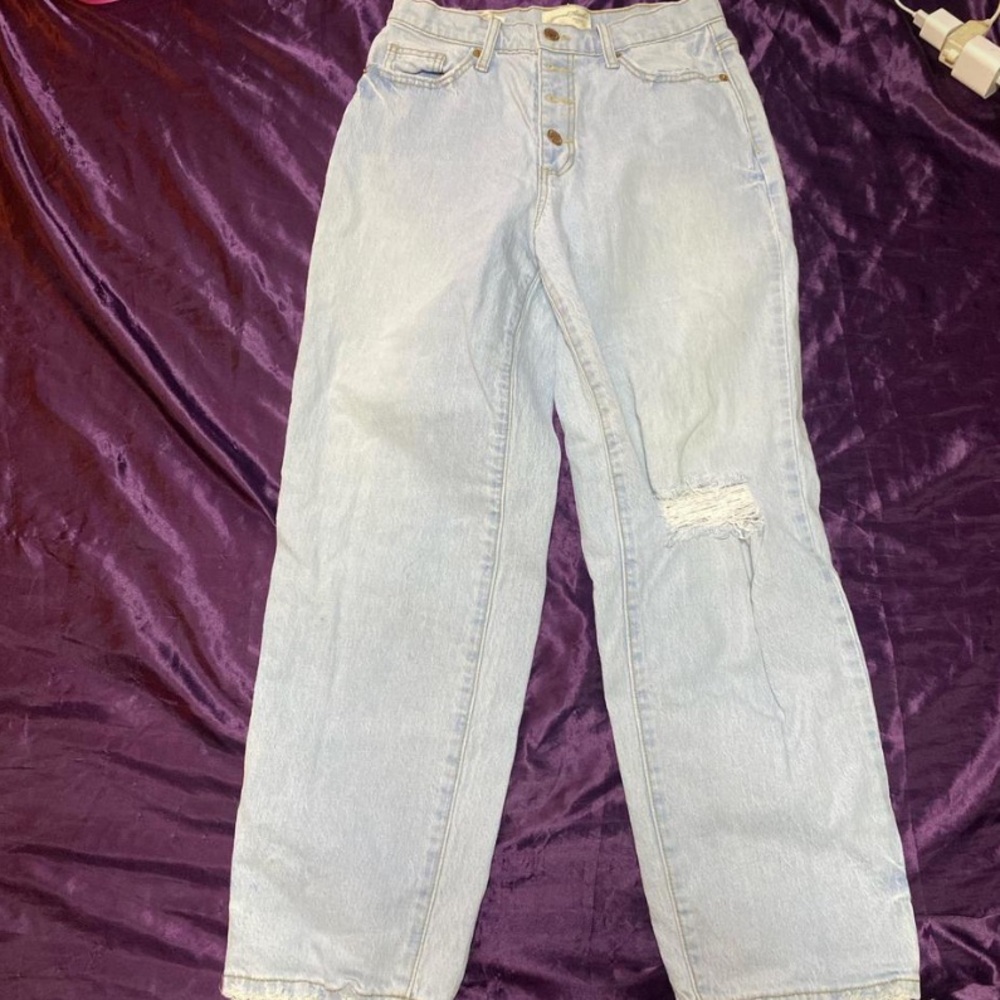 Light Blue Distressed Women's Jeans